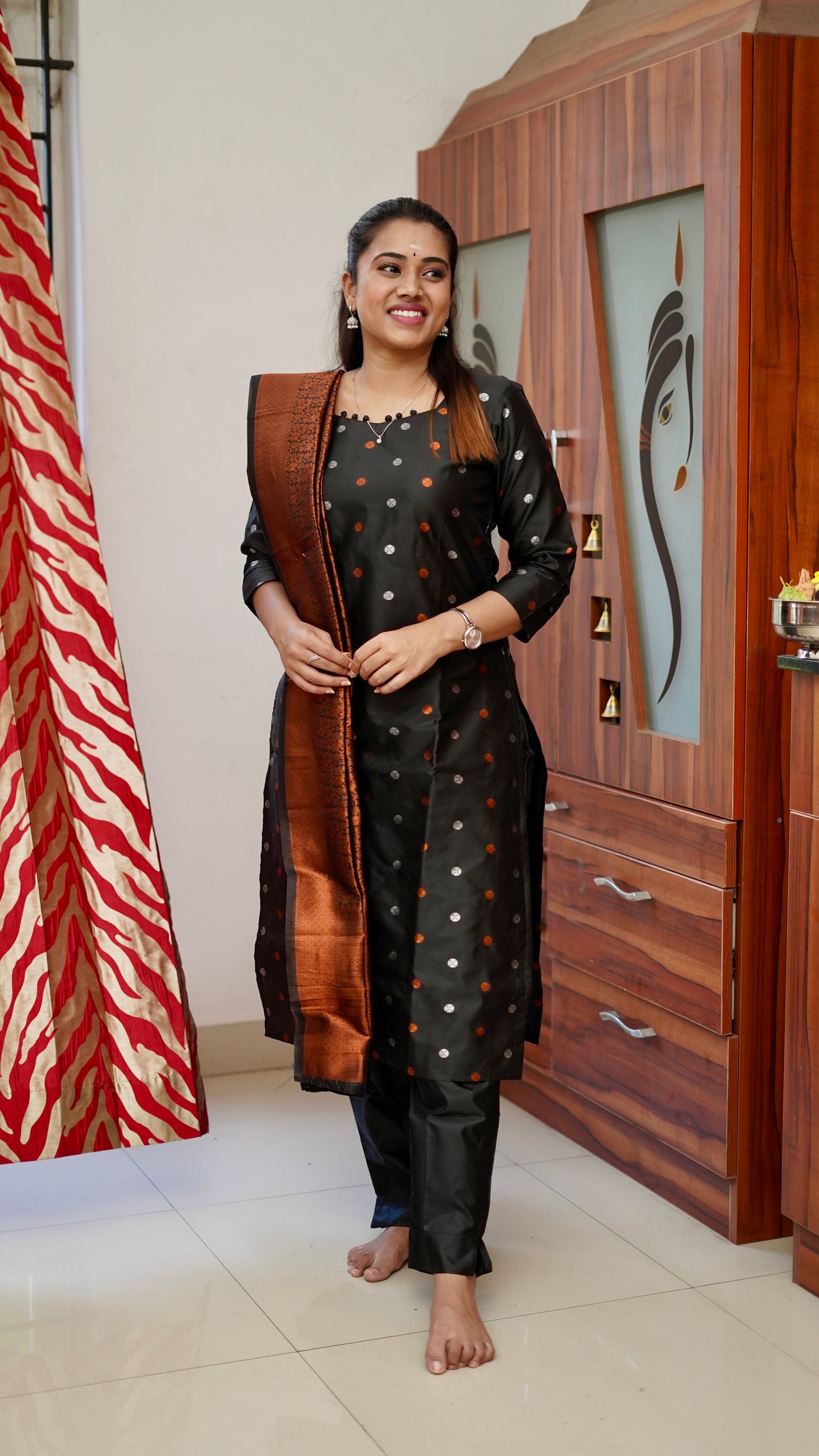 Leela Silk salwar set - Black