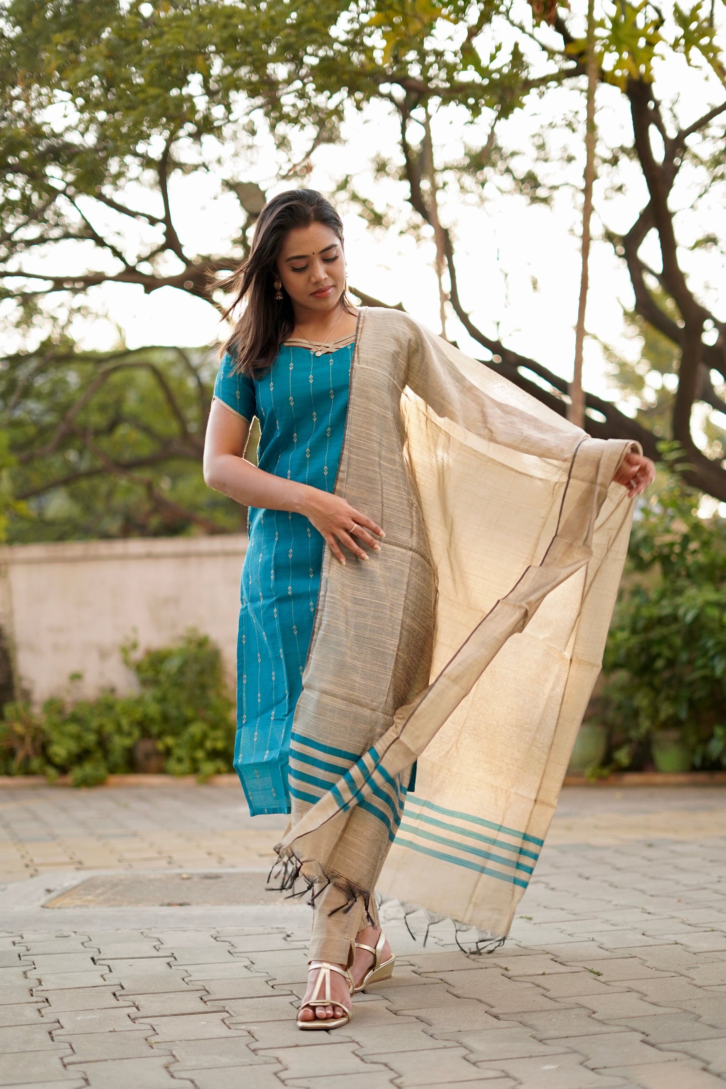 Avanthika Peacock Blue