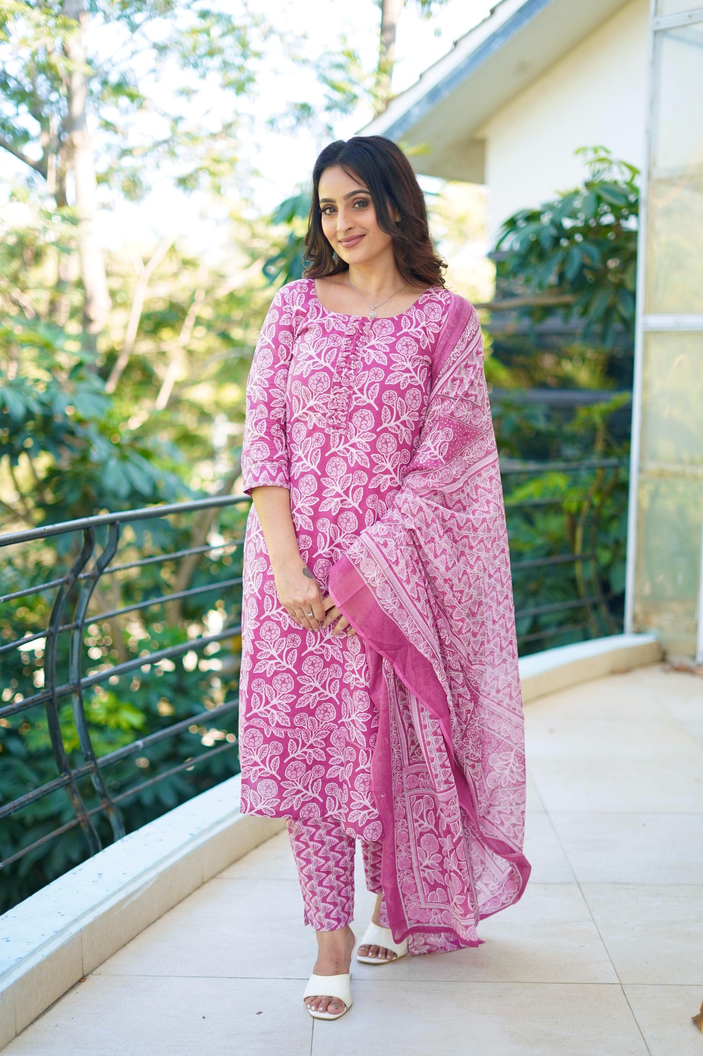 Iniya: Soft berry cotton salwar set